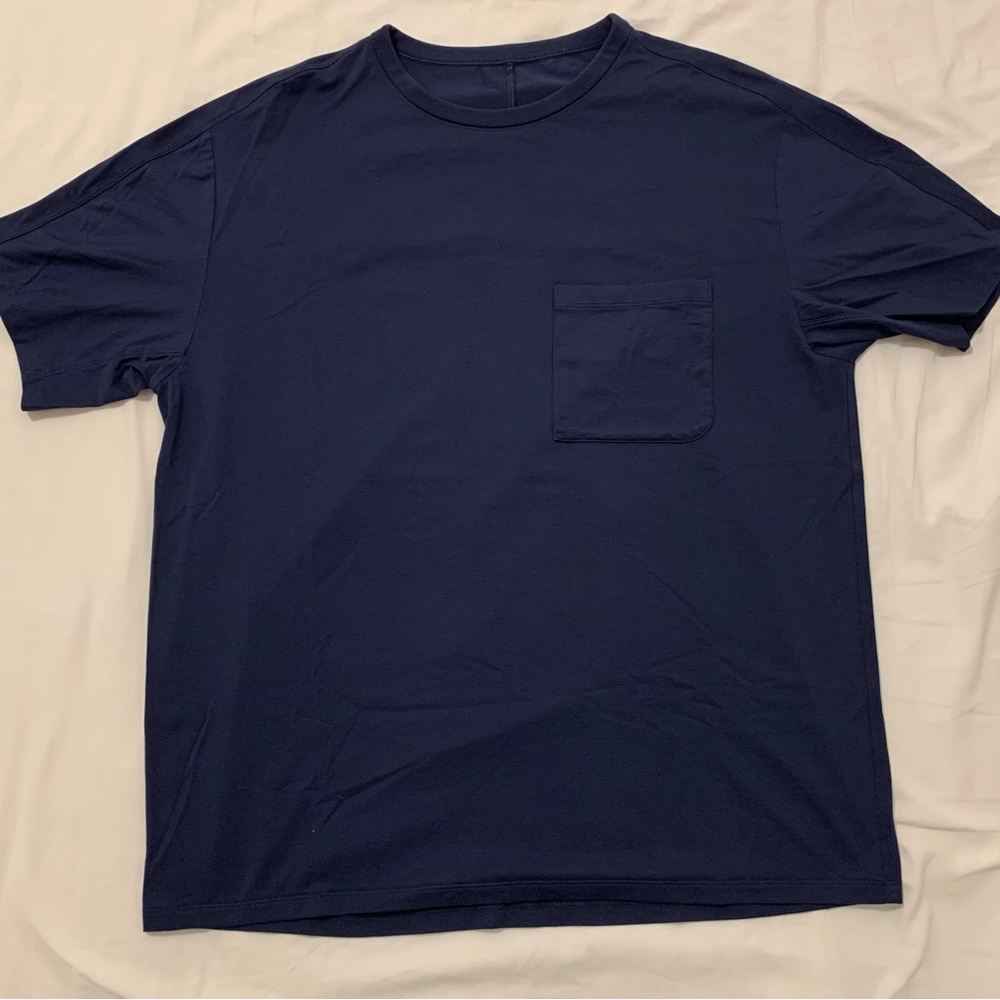 Lululemon Fundamental Pocket T (M)